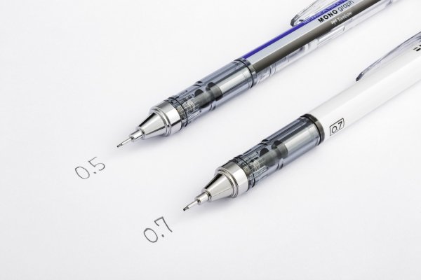 Tombow Tehnička olovka MONO graph 0,7mm, white