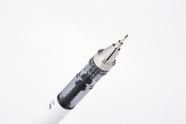Tombow Tehnička olovka MONO graph 0,7mm, white